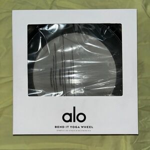 ALO YOGA Bend IT wheel